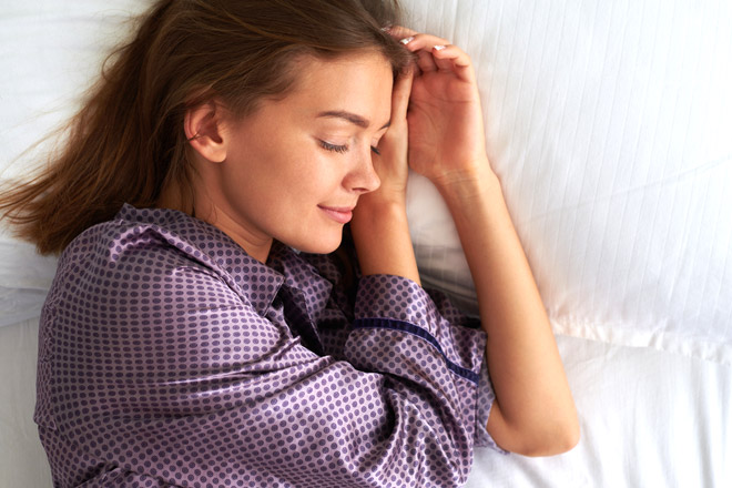 Sleep and intestine: are you sleeping on your left side?