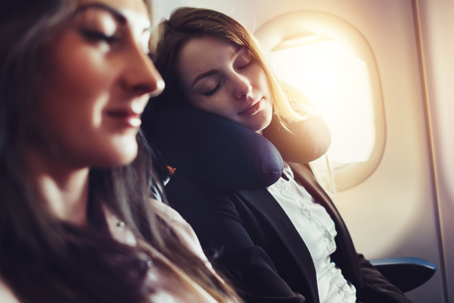 Sleeping on the plane: 10 tips for doing it the right way!