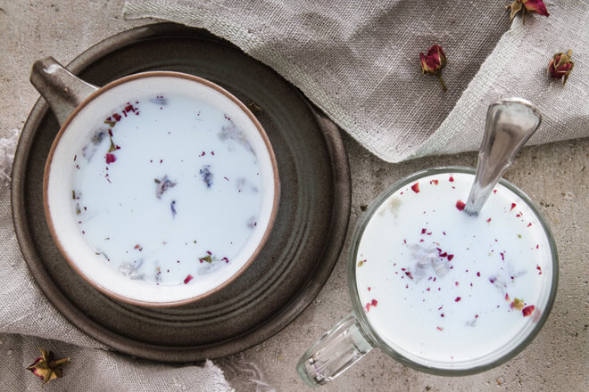 Moon Milk The Millennial Recipe Against Stress And Insomnia