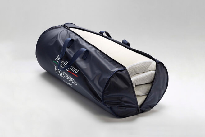 Mattress topper travel bag